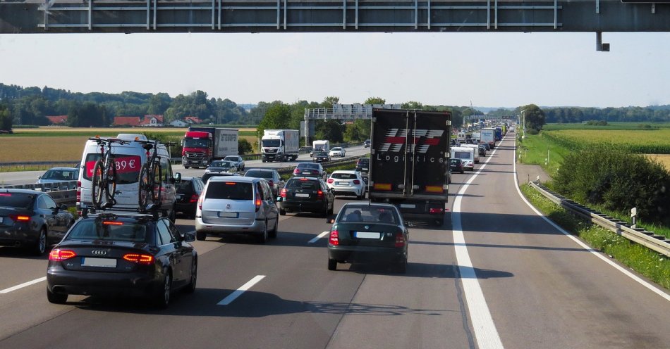 zdjęcie: Autostrada A4 zablokowana po wypadku trzech aut osobowych / pixabay/7020216