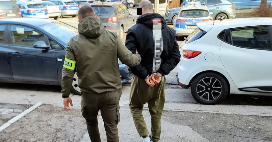zdjęcie: Walentynki spędził w areszcie / fot. KMP w Toruniu