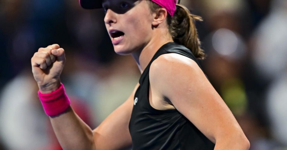 zdjęcie: Turniej WTA w Dubaju - awans Świątek do półfinału / fot. PAP