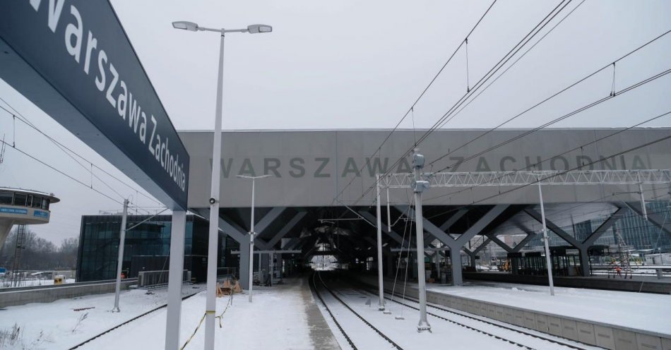 zdjęcie: KE zatwierdziła 425 mln euro na modernizacje linii średnicowej w Warszawie / fot. PAP