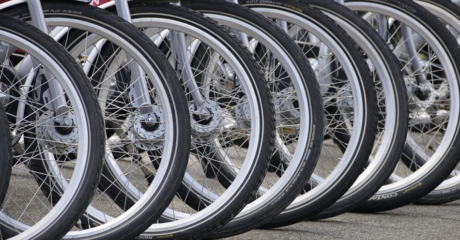 zdjęcie: 2800 wypożyczeń nowego roweru metropolitalnego w ciągu doby / pixabay/7309338