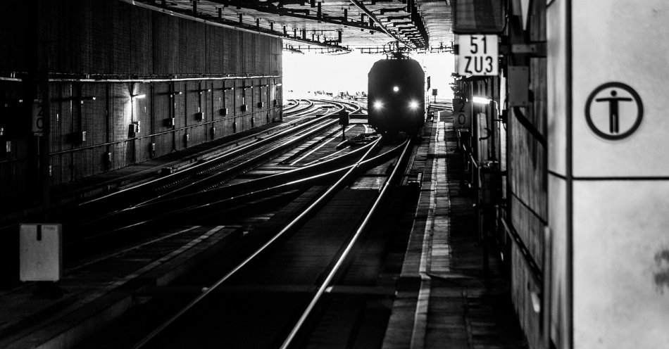 zdjęcie: Faustyna rozpoczęła drążenie trzeciego tunelu na podziemnej trasie Łódź Fabryczna – Łódź Kaliska/Łódź Żabieniec / pixabay/000247521