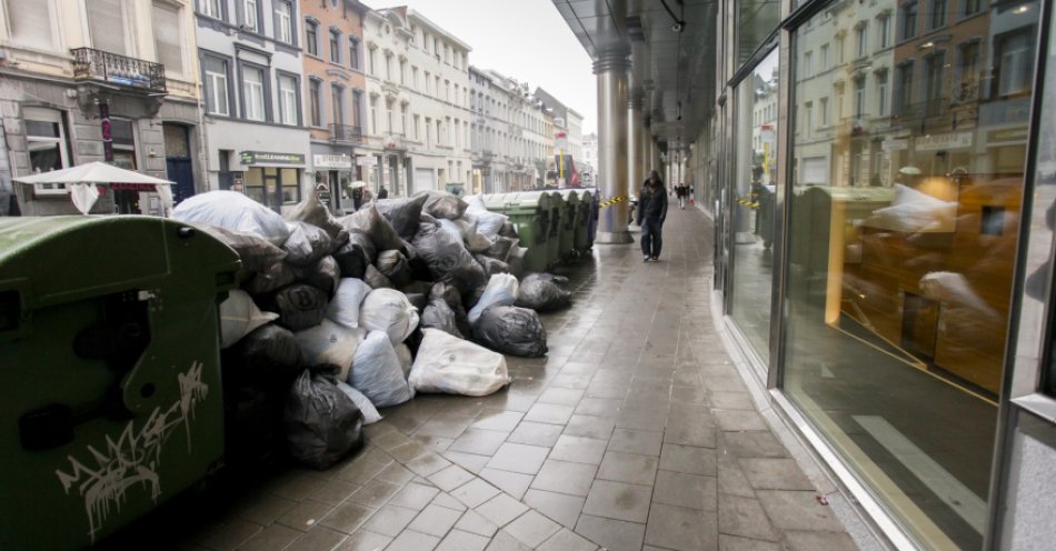 zdjęcie: Europarlament za zaostrzeniem zasad transportu odpadów / European Union 2012 - EP
