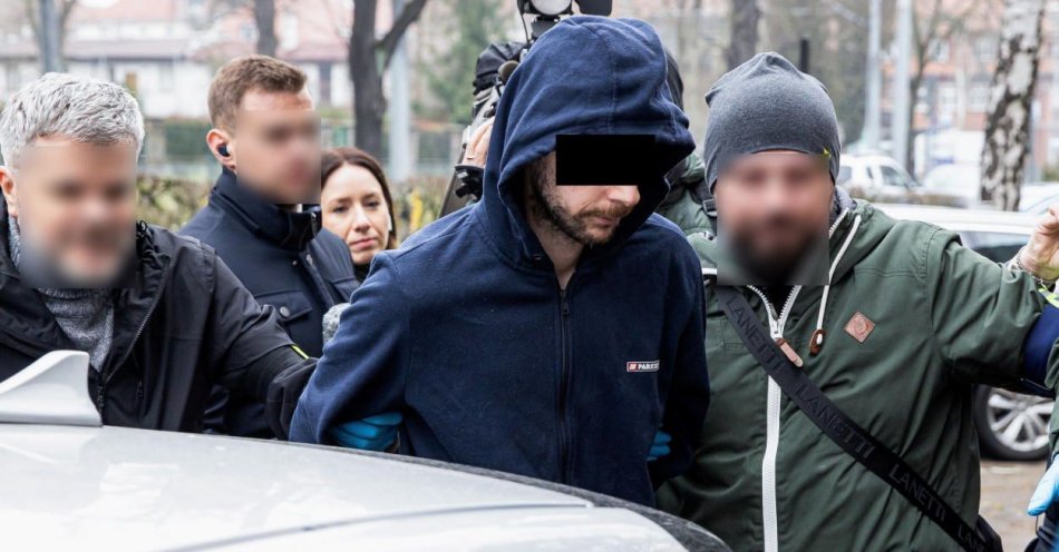 zdjęcie: Trwa przesłuchanie 33-latka, który wjechał w grupę osób na pl. Rodła / fot. PAP