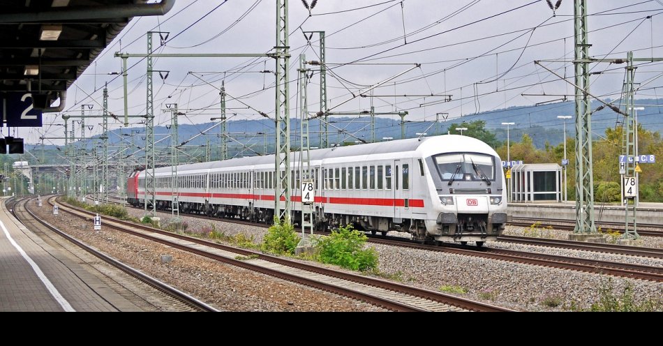 zdjęcie: Modernizacja trasy kolejowej Kępno-Oleśnica; po 20 latach wrócą tam pociągi pasażerskie / pixabay/2984889