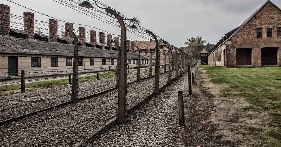 zdjęcie: 83 lata temu Niemcy rozpoczęli wysiedlenia oświęcimskich Żydów / pixabay3671388