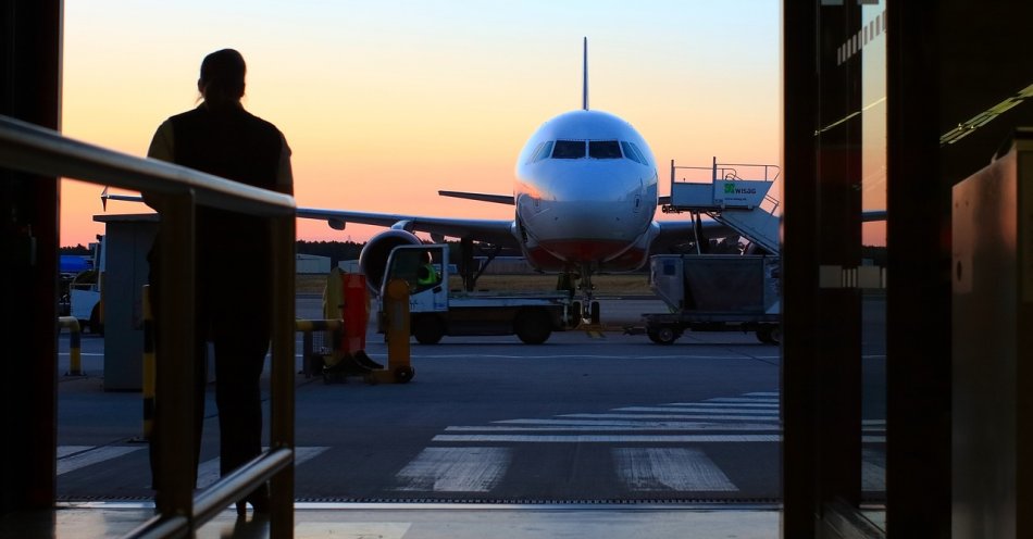 zdjęcie: Na lotnisku w Jasionce odprawiono w lutym ponad 62 tys. pasażerów / pixabay/5376397