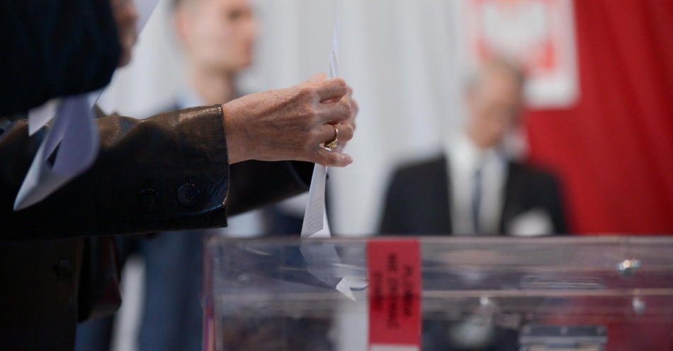 zdjęcie: W wyborach samorządowych głosujemy w miejscu stałego zamieszkania / fot. PAP