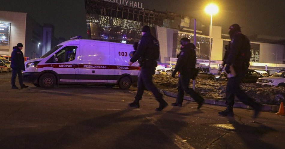 zdjęcie: Liczba ofiar zamachu pod Moskwą wzrosła do 93; zatrzymano 11 osób / fot. PAP
