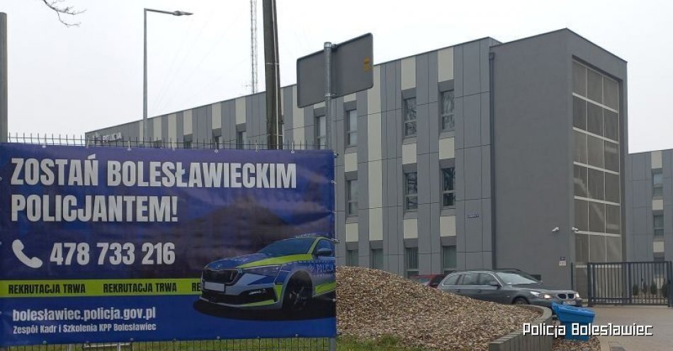 zdjęcie: Myślał, że przechytrzy policjantów, parkując pojazd na pobliskiej stacji. Został zatrzymany i trafił do zakładu karnego / fot. KPP w Bolesławcu