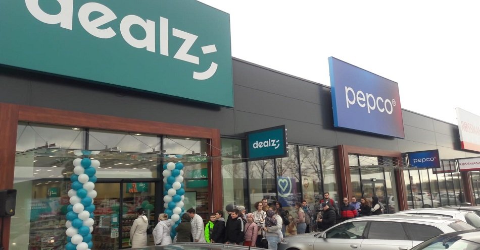 zdjęcie: Wielkie otwarcie sklepu Dealz w Sycowie! / fot. nadesłane