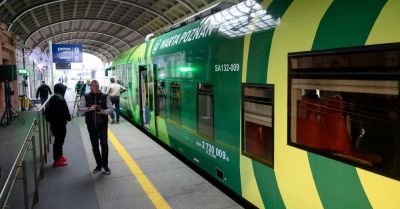 Ekstraklasa piłkarska - kibice Warty na mecze będą jeździć wyjątkowym pociągiem