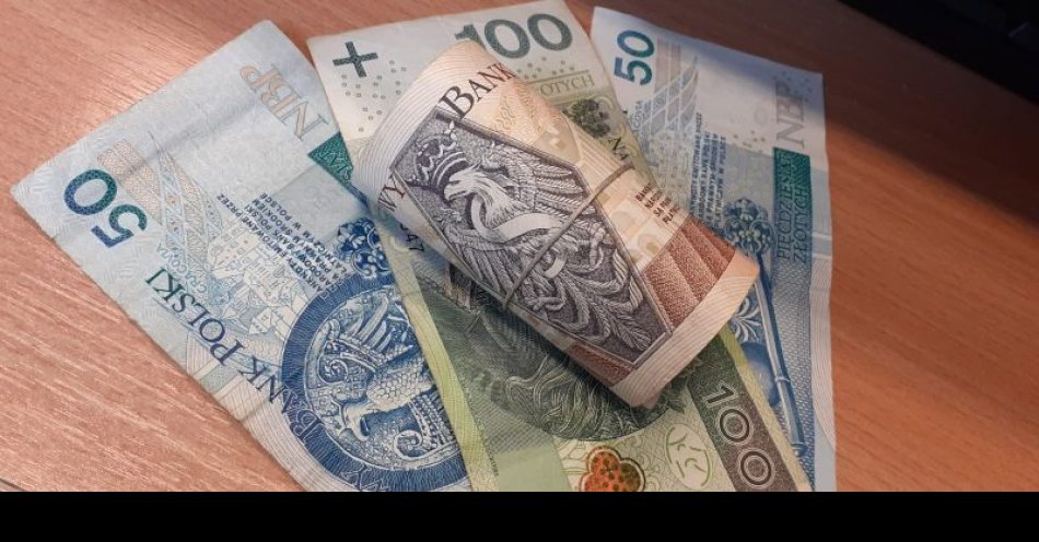 zdjęcie: Kolejna osoba została oszukana metodą na fałszywego pracownika banku / fot. KPP w Świdnicy