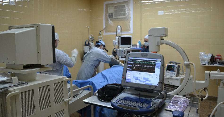 zdjęcie: OIOM wojewódzkiego szpitala kupił nowoczesny sprzęt medyczny / pixabay/1495707