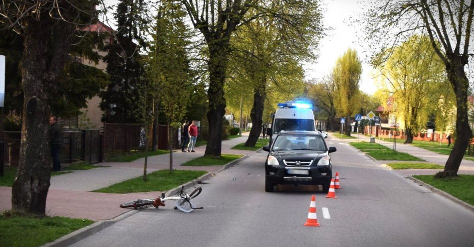 zdjęcie: Wypadek z udziałem 80-letniej rowerzystki / fot. KPP w Ełku
