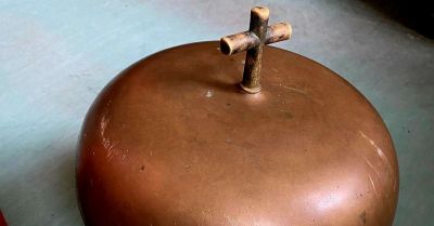 Ukradli gong liturgiczny z kościoła - zostali zatrzymani w drodze do skupu złomu