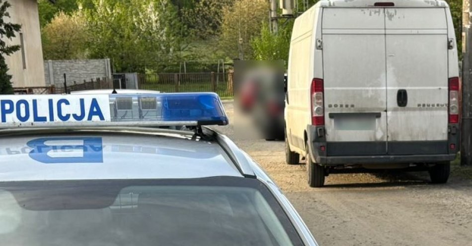 zdjęcie: Zatrzymany kierowca jechał busem wbrew sądowemu zakazowi prowadzenia pojazdów mechanicznych / fot. KPP w Miliczu