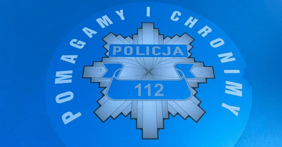 zdjęcie: Akcja ostrołęckich policjantów - skradzione bmw odzyskane – zatrzymany także „amator cudzej własności” / fot. KMP w Ostrołęce