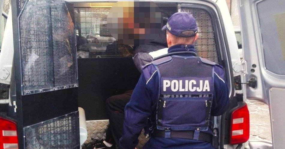 zdjęcie: Policjanci zatrzymali sprawców pobicia / fot. KPP w Kościerzynie