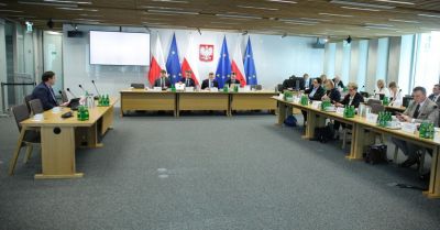 Paweł Skóra i Łukasz Szumowski zeznawali przed komisją ds. wyborów kopertowych