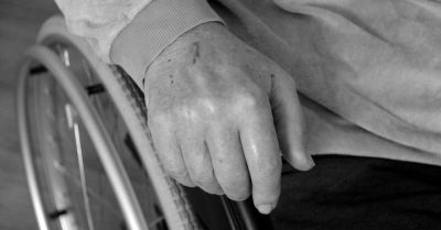 42,5 mln zł z UE na opiekę nad seniorami i osobami z niepełnosprawnościami